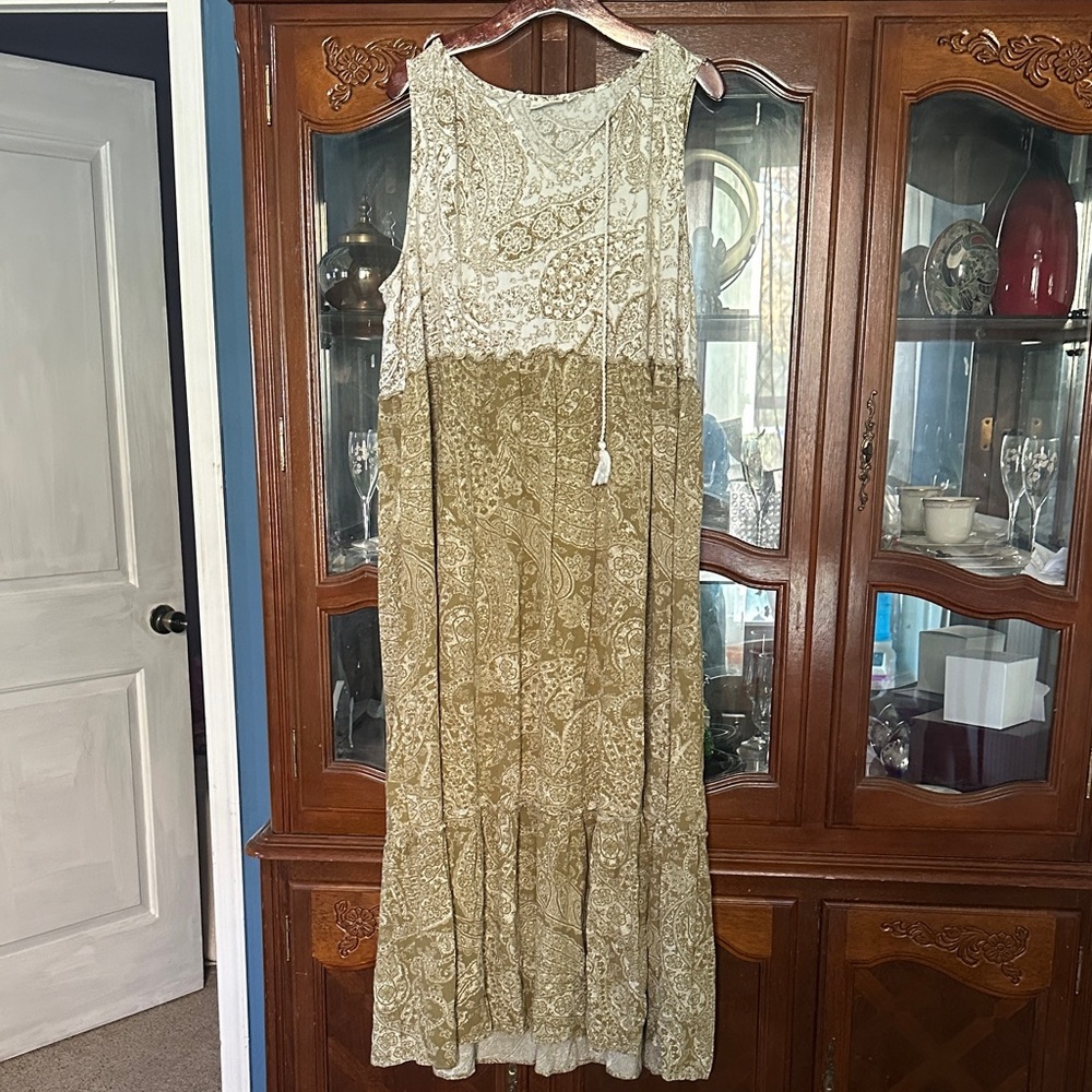 Sleeveless Boho Maxi Dress